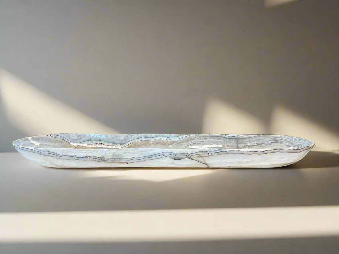 Onyx Nacar Canoe