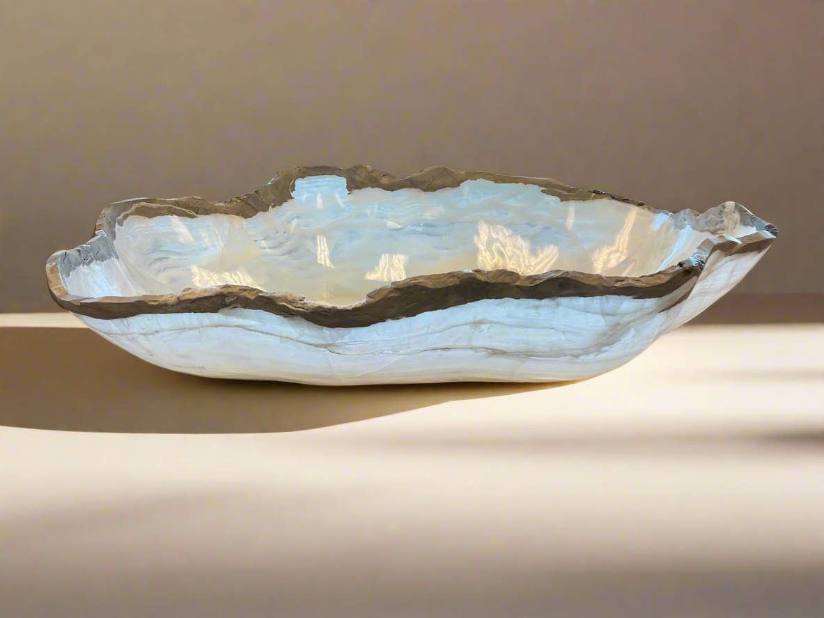 ONYX CRYSTALLINE BOWL