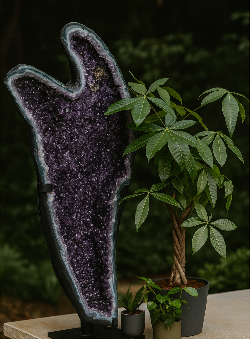 AMETHYST STATEMENT PIECE