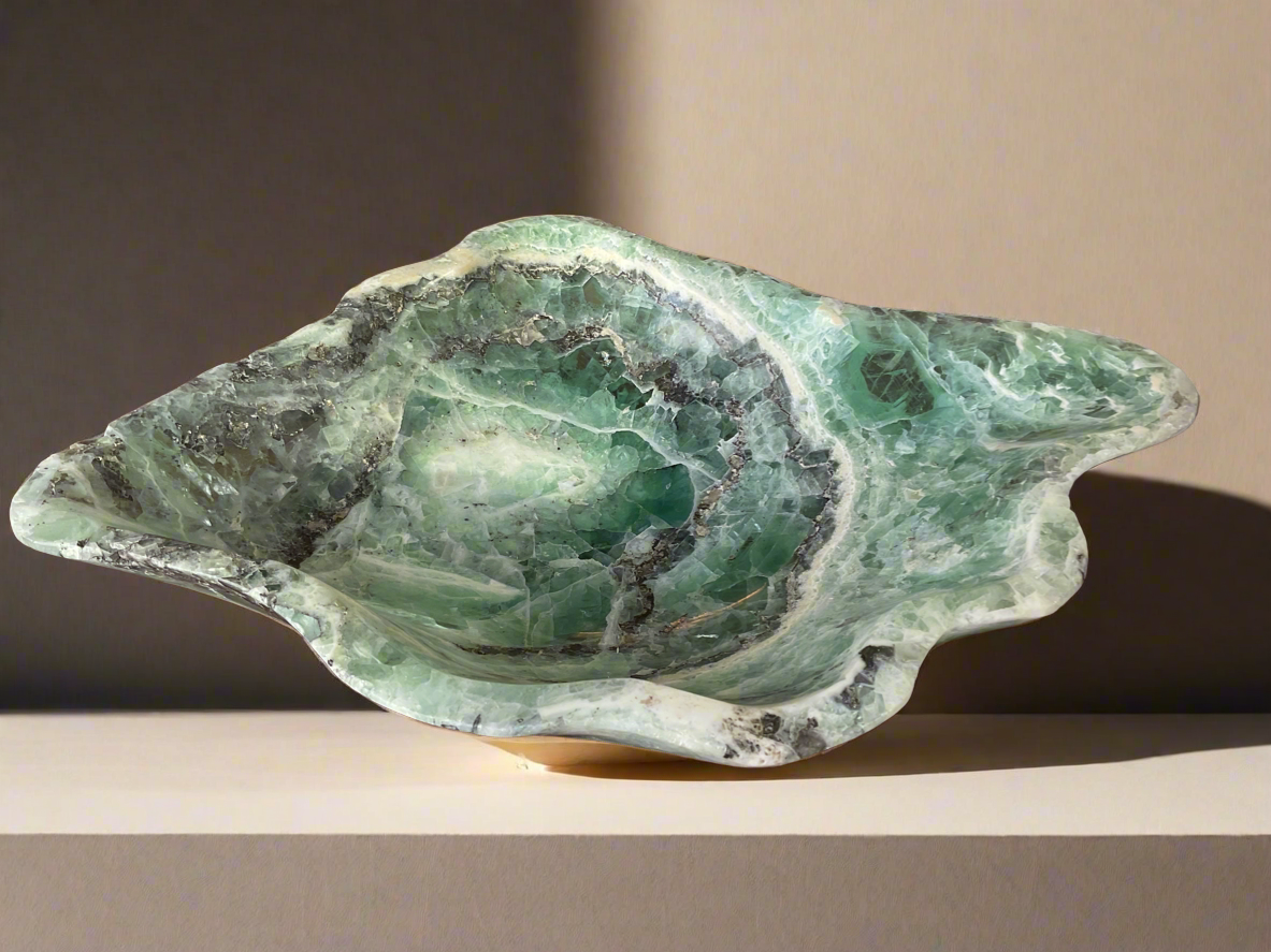 FLUORITE BOWL