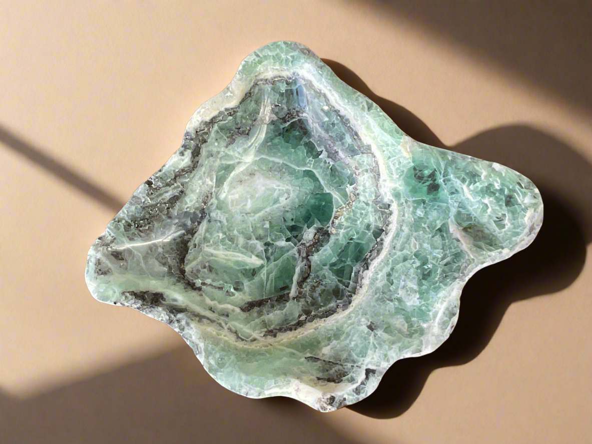 FLUORITE BOWL