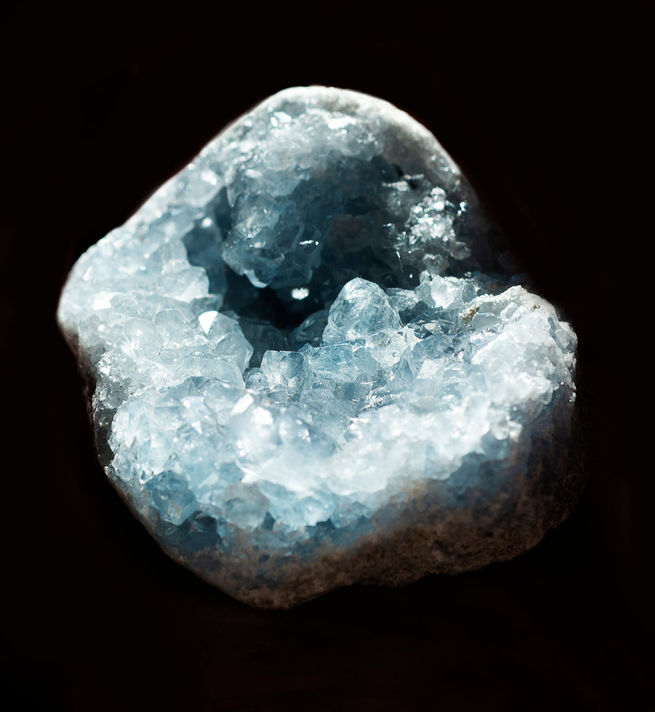 Healing Energies: Exploring Luxe Natural Decor's Crystal Collection